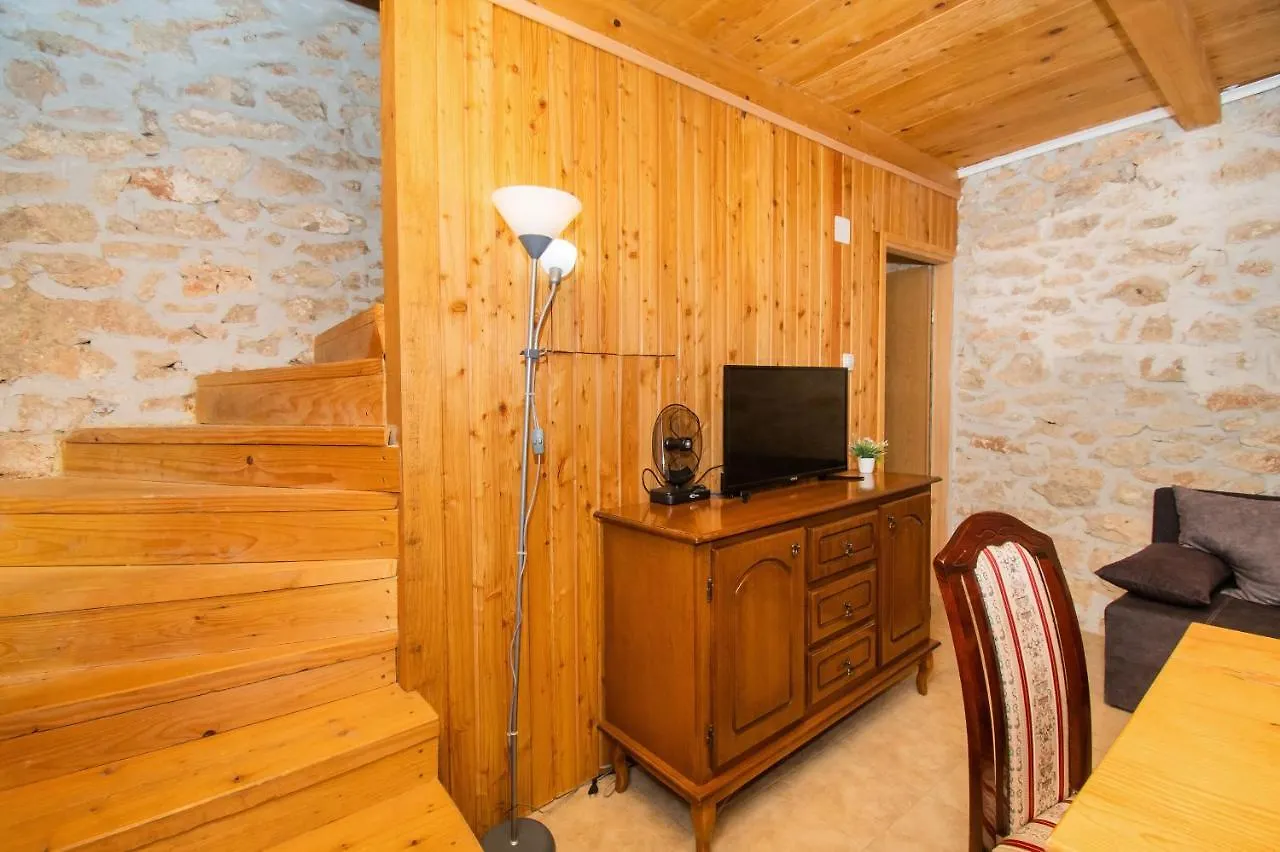 House Stone Curlew 1 Villa Lisane Tinjske